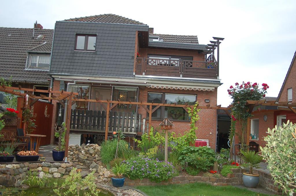 Haus 23 * Korschenbroich
